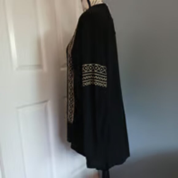 NWT - Sheryl Crow Embroidered Tunic Blouse - Size S - Picture 2 of 8